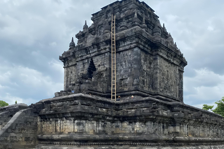 Yogyakarta: Hiking Nature Waterfall & Temples Tour Yogyakarta: Siluwok Waterfall & Temples Tour