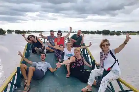 De Siem Reap: Passeio de barco pela vila flutuante
