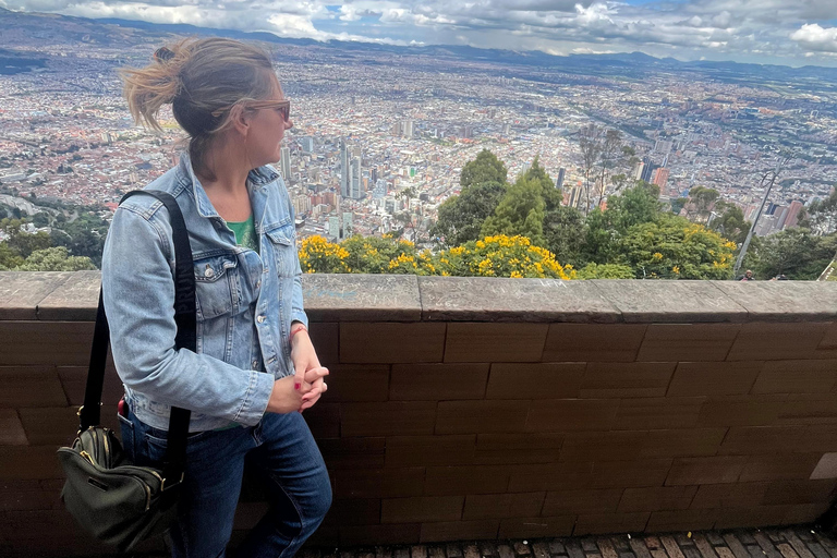 Bogotá: City Walking Tour with Museums and Coffee Tasting City Walking Tour without Transportation