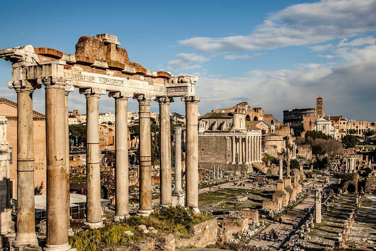Rome: Colosseum & Forum Small Group Tour with Palatine Hill Small Group Tour in Spanish