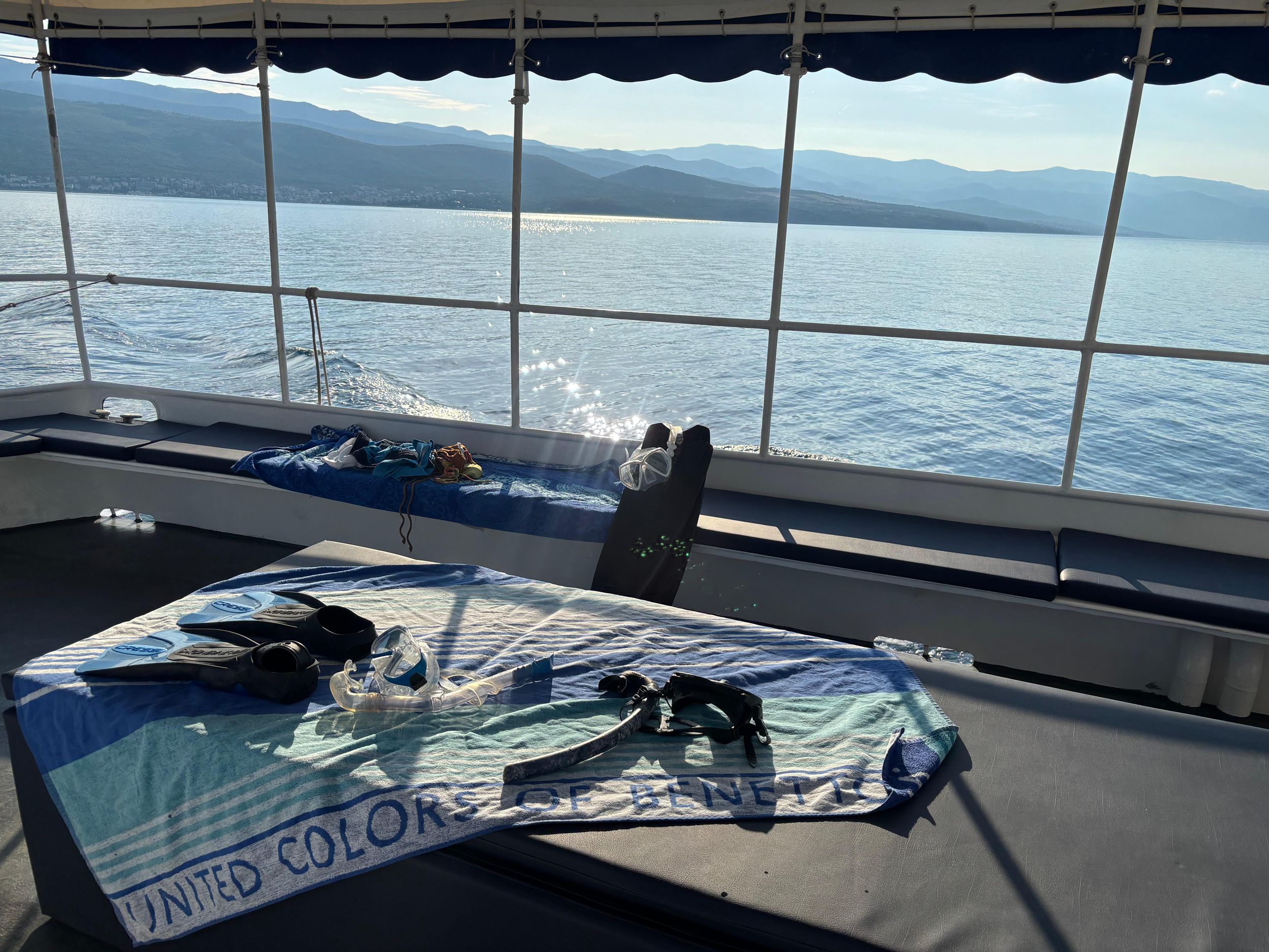 Crikvenica: Bootstour zu den Buchten von Krk mit Schnorcheln und Schwimmen
