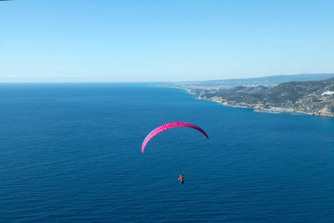 Alanya: Tandem Paragliding Tour with Hotel Transfer