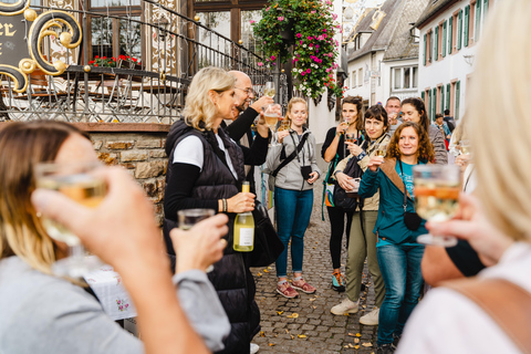 Rüdesheim: Stadtrundgang mit Musik und Wein