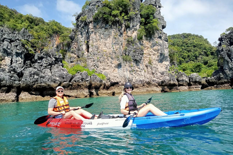 Krabi: Excursión a la isla de Hong en barco de cola larga con opción de kayakTour turístico con kayak