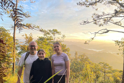 Dalat: Hiking the Mountain to observe the cloud and sunrise Da Lat: Hiking the Mountain to observe the cloud and sunrise