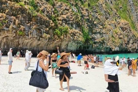 Phuket: Private Speedboat Phi Phi, Maya Bay & Pileh Lagoon