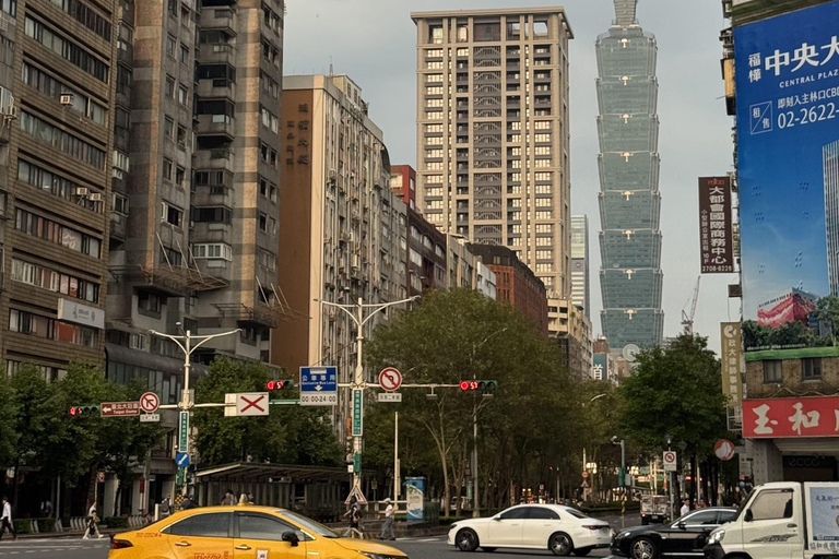 Taipei’s Definitive Icons: 5-Hour Private Guided Walk Taipei Definitive Icons: 5-Hour Private Guided Walk Weekend