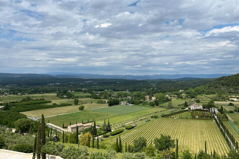 Japansktalande guide i Luberon