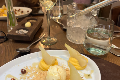 Johannesburg: Dining like Mandela Jazz Sunday & Tour