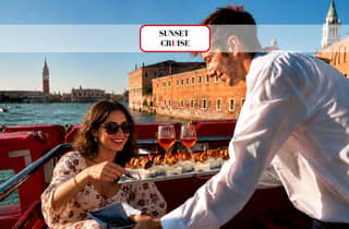 Venedig: Bootsfahrt in der Lagune bei Sonnenuntergang mit Aperitif & Musik