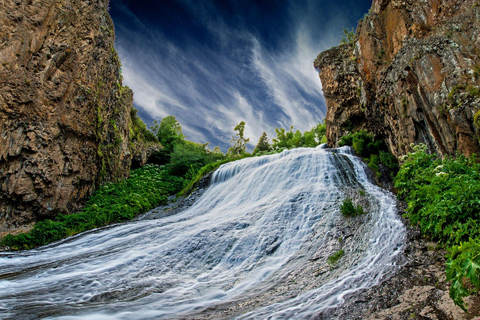 Tour from Yerevan: Khor Virap, Birds cave, Noravank, Jermuk (With a guide) Khor Virap, Areni-Noravank-Birds cave, Jermuk