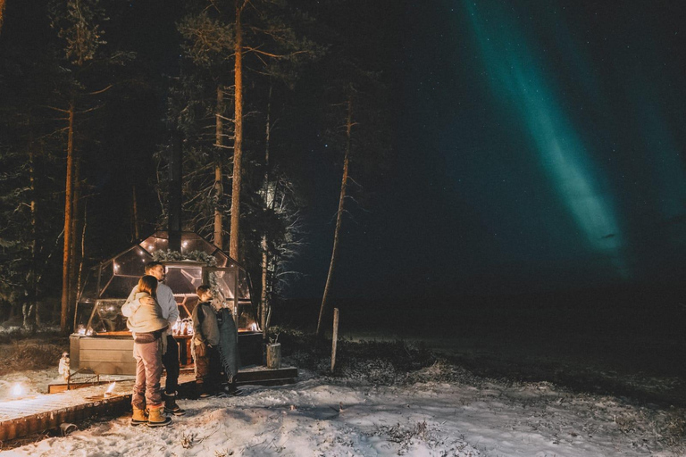Rovaniemi: Private Glass Igloo Dinner Under Northern Lights