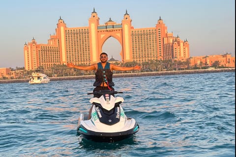 Dubai: Jet Ski Tour of Burj Al Arab & Atlantis the Palm