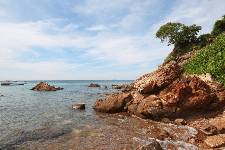 Au départ de Bangkok : Excursion d'une journée à l'oasis exotique de l'île de Koh LanVisite privée de l'île de Kon lan