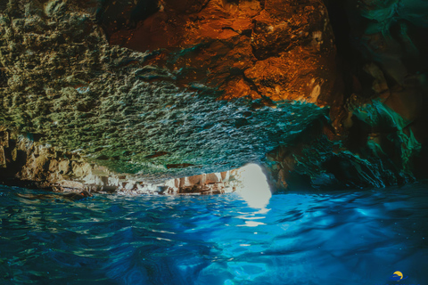 Dubrovnik : Visite de la Grotte Bleue en bateau à moteur l&#039;après-midi avec boissons