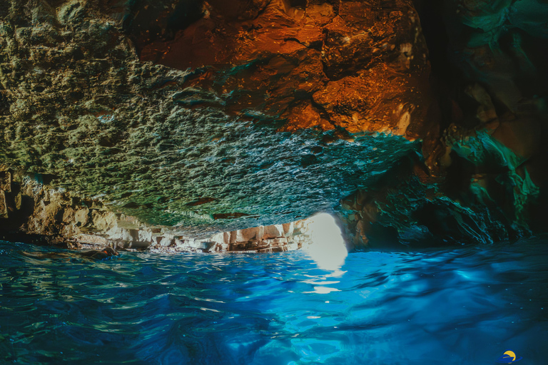 Dubrovnik : Visite de la Grotte Bleue en bateau à moteur l&#039;après-midi avec boissons