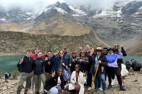 From Cusco: Humantay Lake Day Trip with Breakfast and Lunch