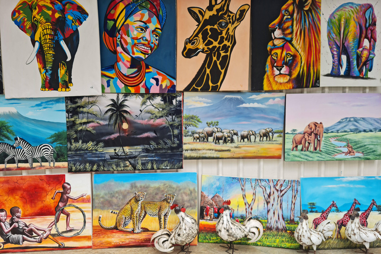 Private Cultural Souvenir Shopping and Giraffe Center Tour