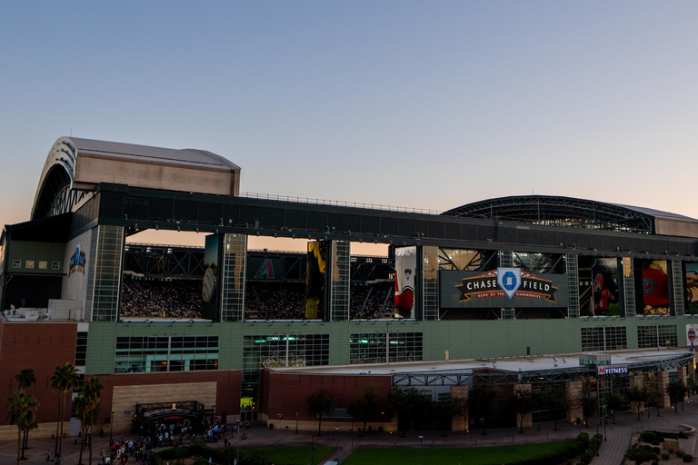 Phoenix: Arizona Diamondbacks Baseball Game at Chase Field Baseline View
