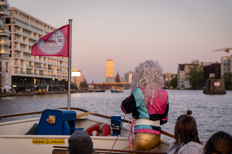 Berlin: 2-Hour Spree Cruise with Drag Queen & Sightseeing
