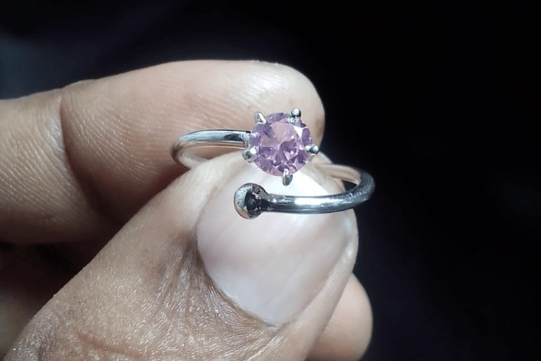 Galle: Hidden Silver Jewelry Making School with Lunch