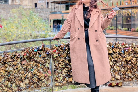 Tbilisi: Photo Walk, Sulfur Bath & Energy Healing Massage