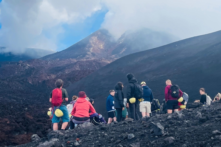 Etna : Randonnée guidée dans la région du sommet avec montée en téléphérique