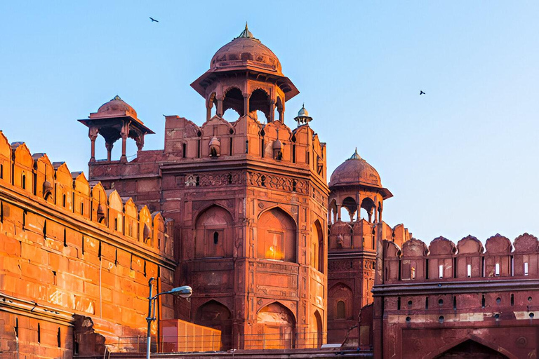 Delhi: Skip-the-line Red Fort entry with expert guide tour Red Fort: Tour Guide + Car + Entry Tickets