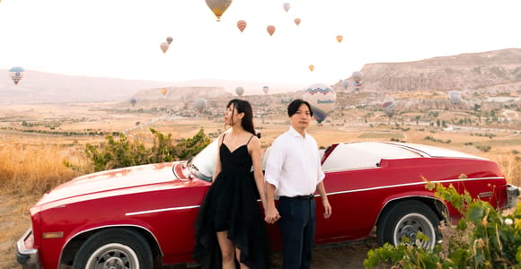 Cappadocia: Sunrise Classic Car & Sunset Tour