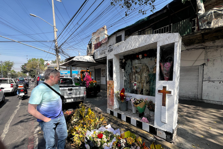 Esoteric Mexico City: Mysticism, Santeria and Santa Muerte