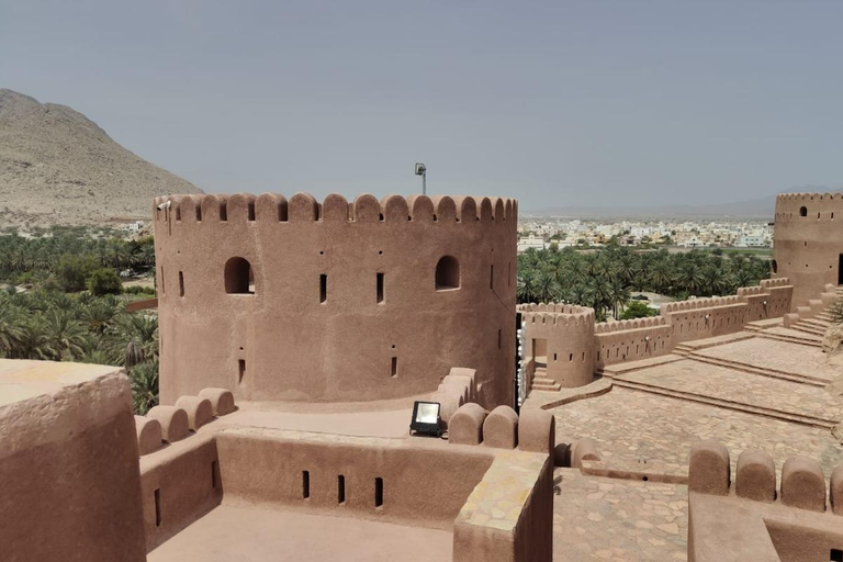 Visit Nakhal Fort, Ain Al Thawarah, & Wadi Bani Auf Tour