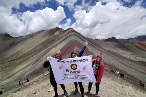 4-Day Ausangate Trek with Rainbow Mountain and Machu Picchu