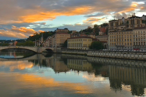 Lyon: Croix-Rousse Silk District & Tête d’Or Park Tour Lyon: Croix-Rousse Silk District & Tête d’Or Private Tour