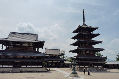 Nara: Hōryū-ji 2 uur bij het oudste houten gebouw ter wereld