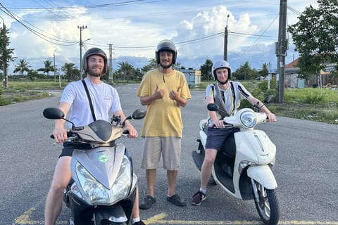 Hoi An: Scooter/Motorbike Riding Class (crash course) - Image 2