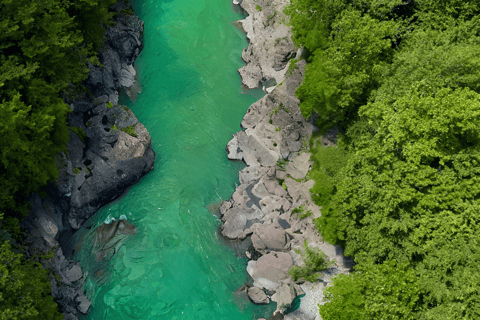 PAGSANJAN FALLS &amp; SHOOTING THE RAPIDS (Z MANILI)