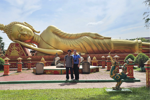 Vientiane: Private Guided City Walking Tour
