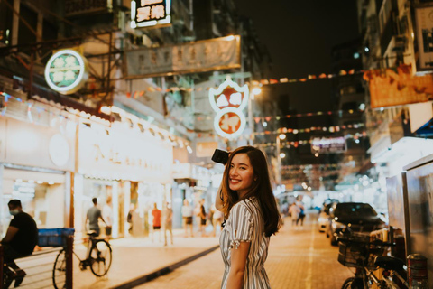 Hong Kong Skyline & Waterfront Private Photoshoot Standard: 20 photos | 30 mins