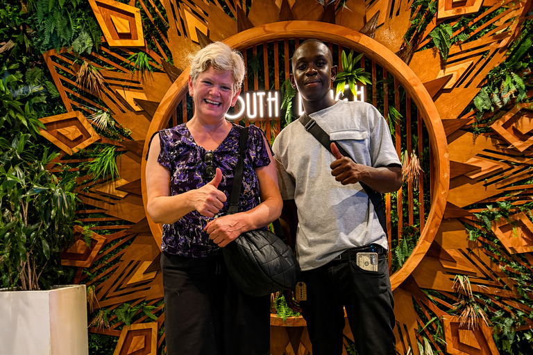 Maputo: Guided Walking Tour with Entry Tickets
