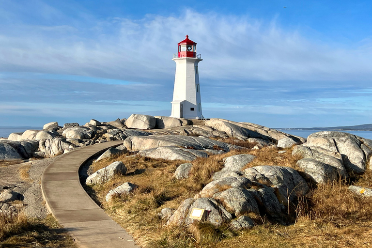 Tour esclusivo in auto per piccoli gruppi a Halifax con Peggy's Cove
