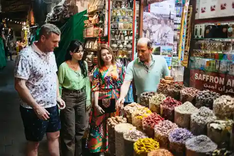 Dubai: Half-Day Street Food Tour