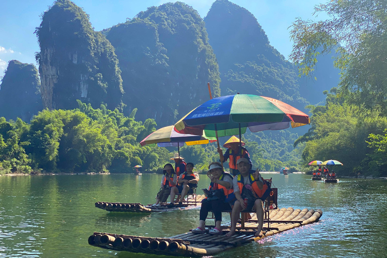 Yangshuo: Private travel with Bamboo Raft Ride & Show