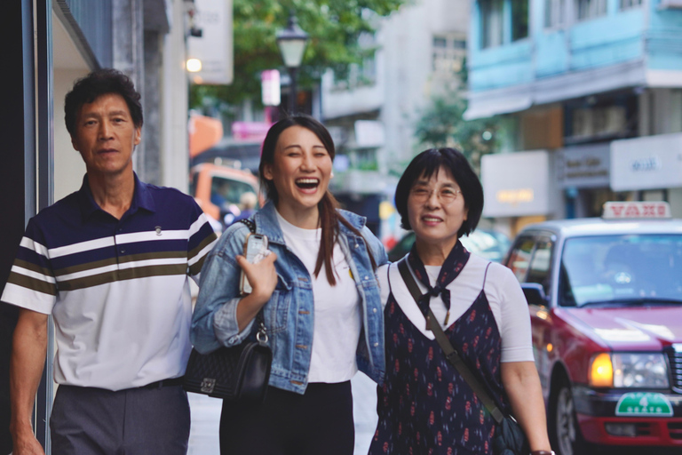 Hong Kong: Snap Photo Experience with Photographer