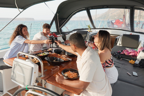 Kissamos: Crucero en Velero por Balos y Gramvousa con Comida