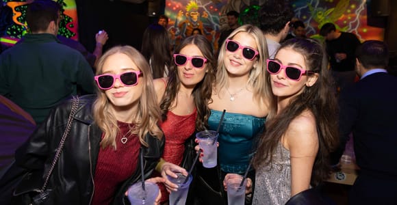 Prague: Drunken Monkey NYE Pub Crawl, Open Bar & Club Entry