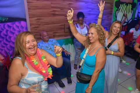 Oranjestad: Latin/Caribbean Party Bus Night Tour & Karaoke