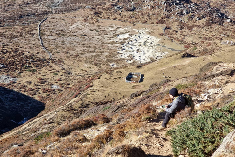 Kathmandu: 8-tägiger Langtang Valley Trek mit Transfers