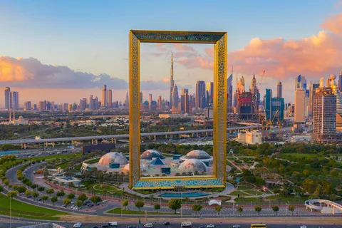 Dubaï : Visite guidée privée de la ville et billet d'entrée au cadre de Dubaï