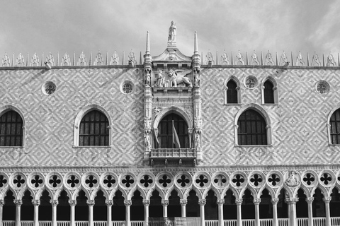 Venice: History Tour of Doge's Palace and Casanova's Prison Venice: The history of Doge's Palace and Casanova's Prison