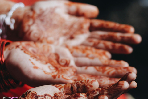 Henna on hands in Jaipur